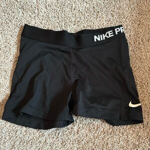 Black Nike Pros